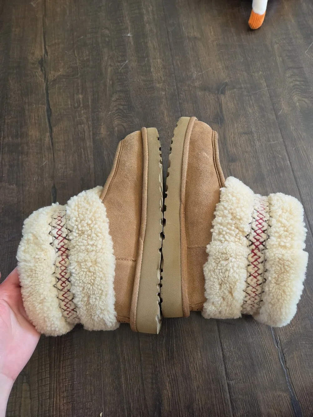 UGG Classic Ultra Mini Braid Chestnut Suede Sheepskin Ankle Boots Women's Size 6